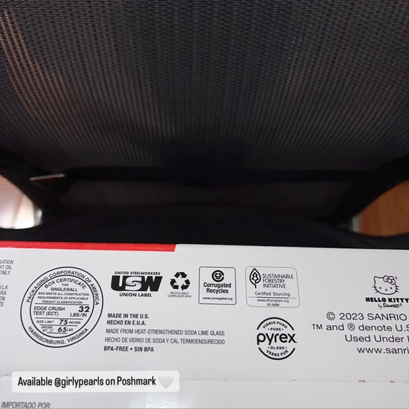 Pyrex Hello Kitty Containers 8 Piece Set NEW - Picture 8 of 9